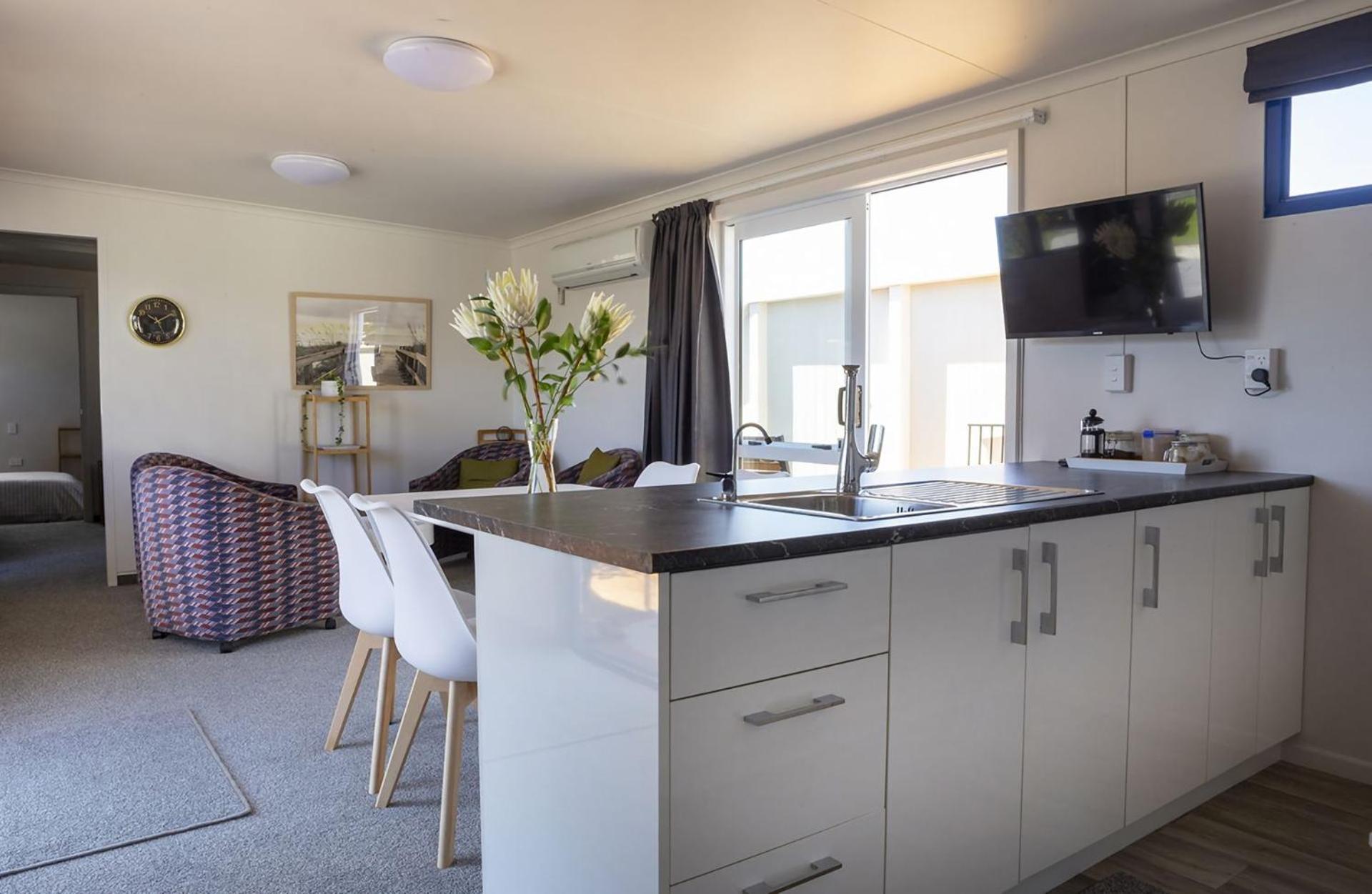 Sunny Ark Apartment ニュープリマス エクステリア 写真